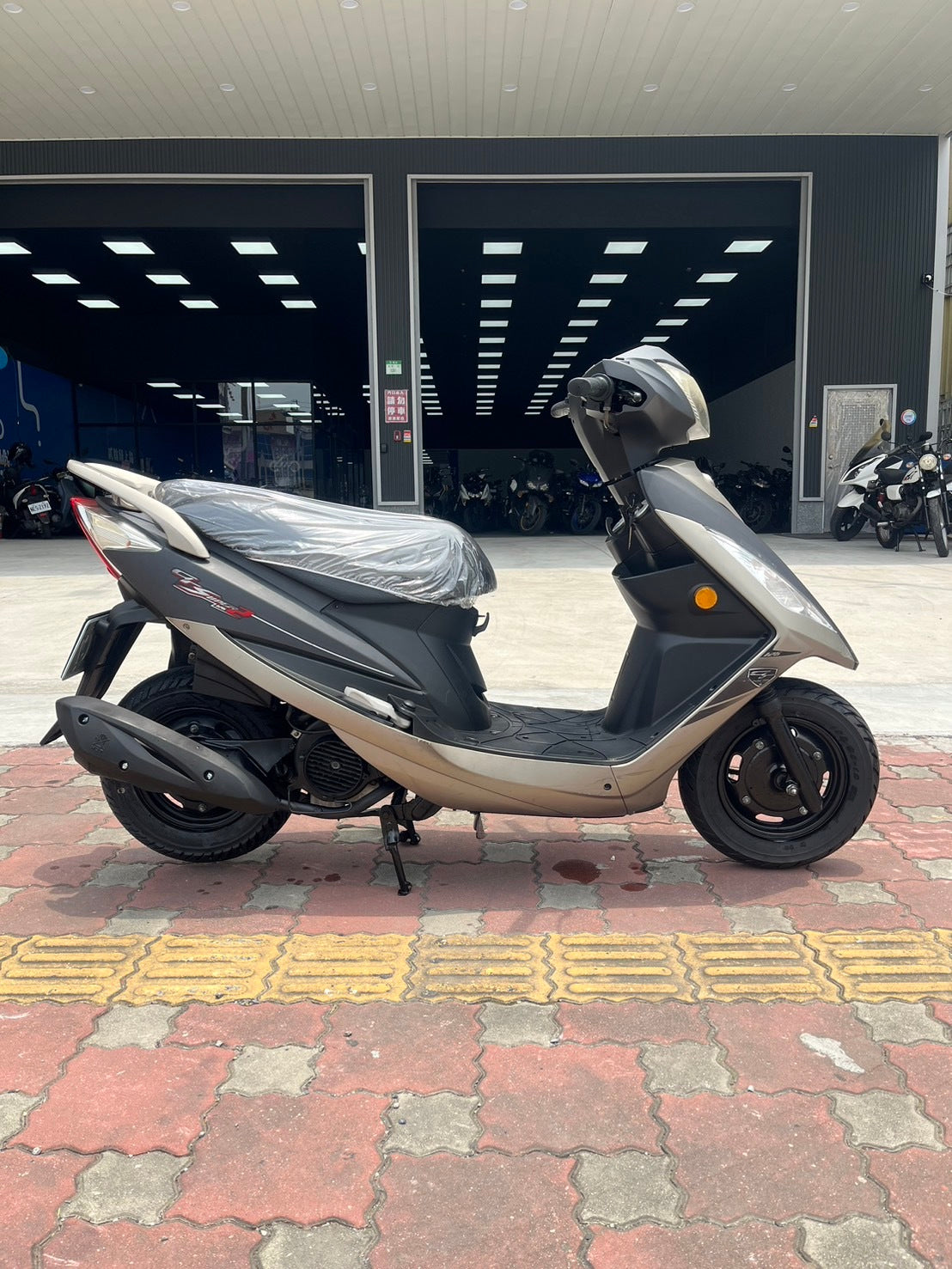 |高雄店| 2017 三陽 GT 125 Super 2 #8267 - 圖片 6