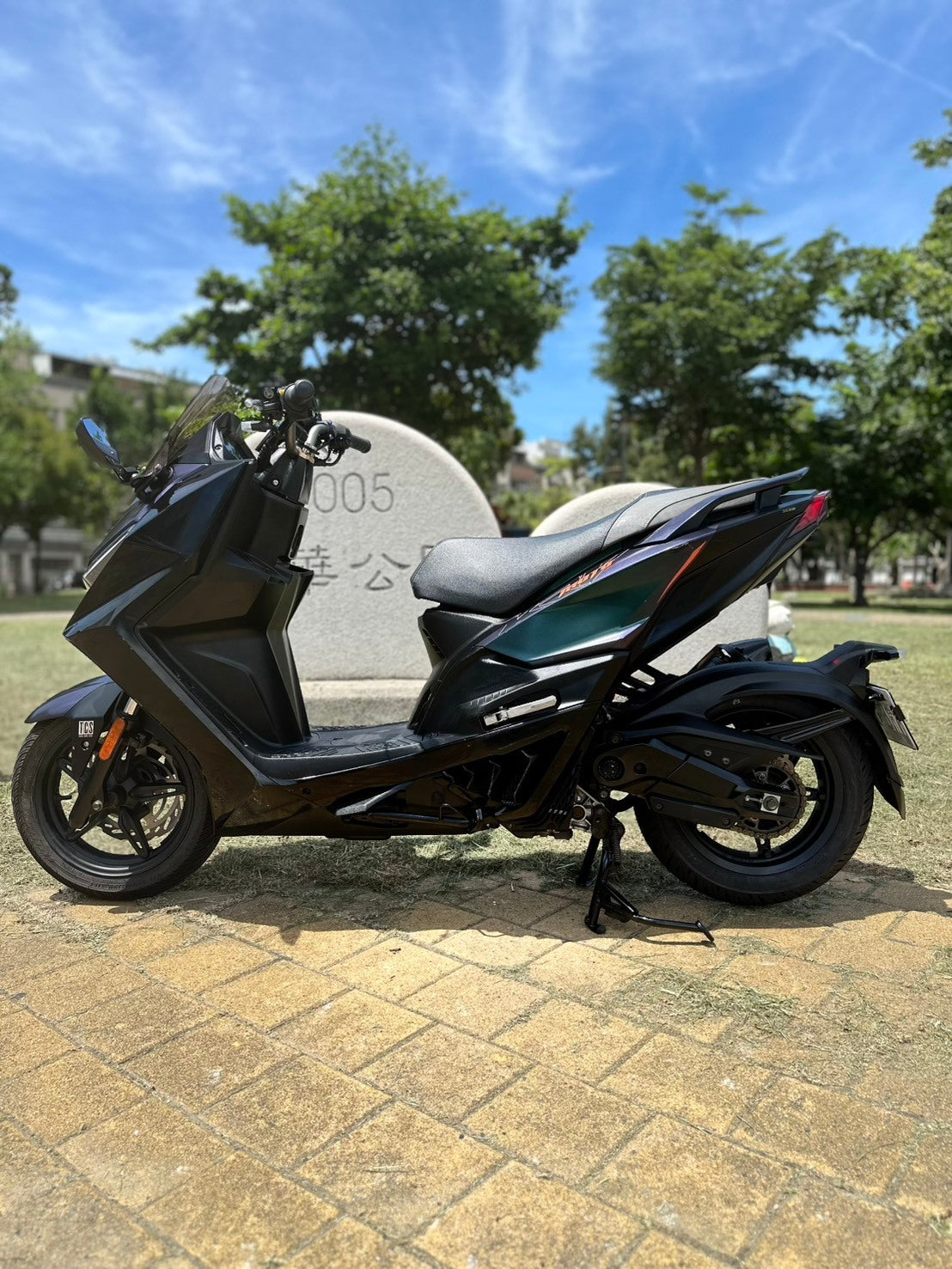 |台南店| 2022 光陽 KRV MOTO (鏈條/ABS/TCS/KEYLESS) #8959 - 圖片 3