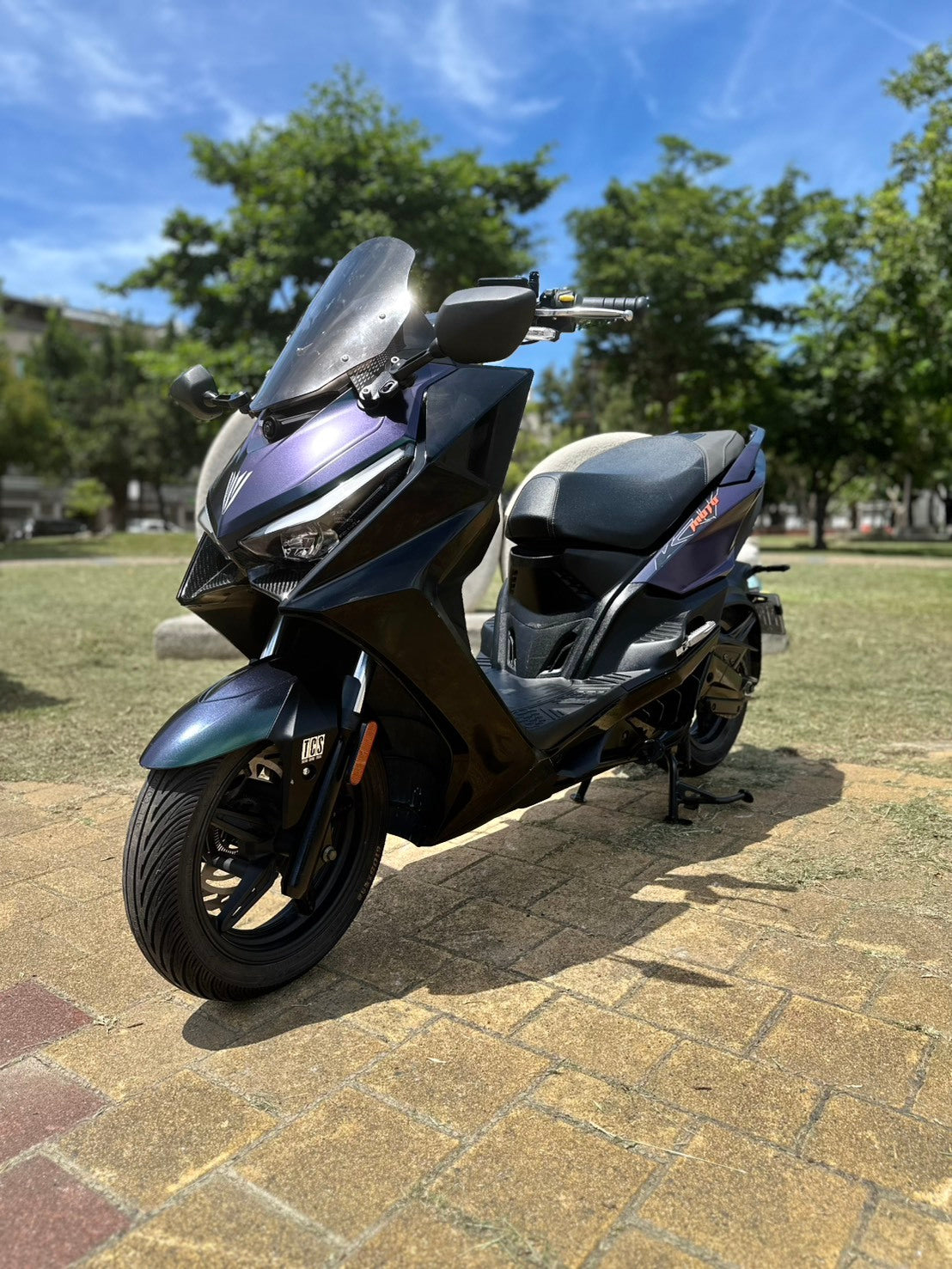 |台南店| 2022 光陽 KRV MOTO (鏈條/ABS/TCS/KEYLESS) #8959