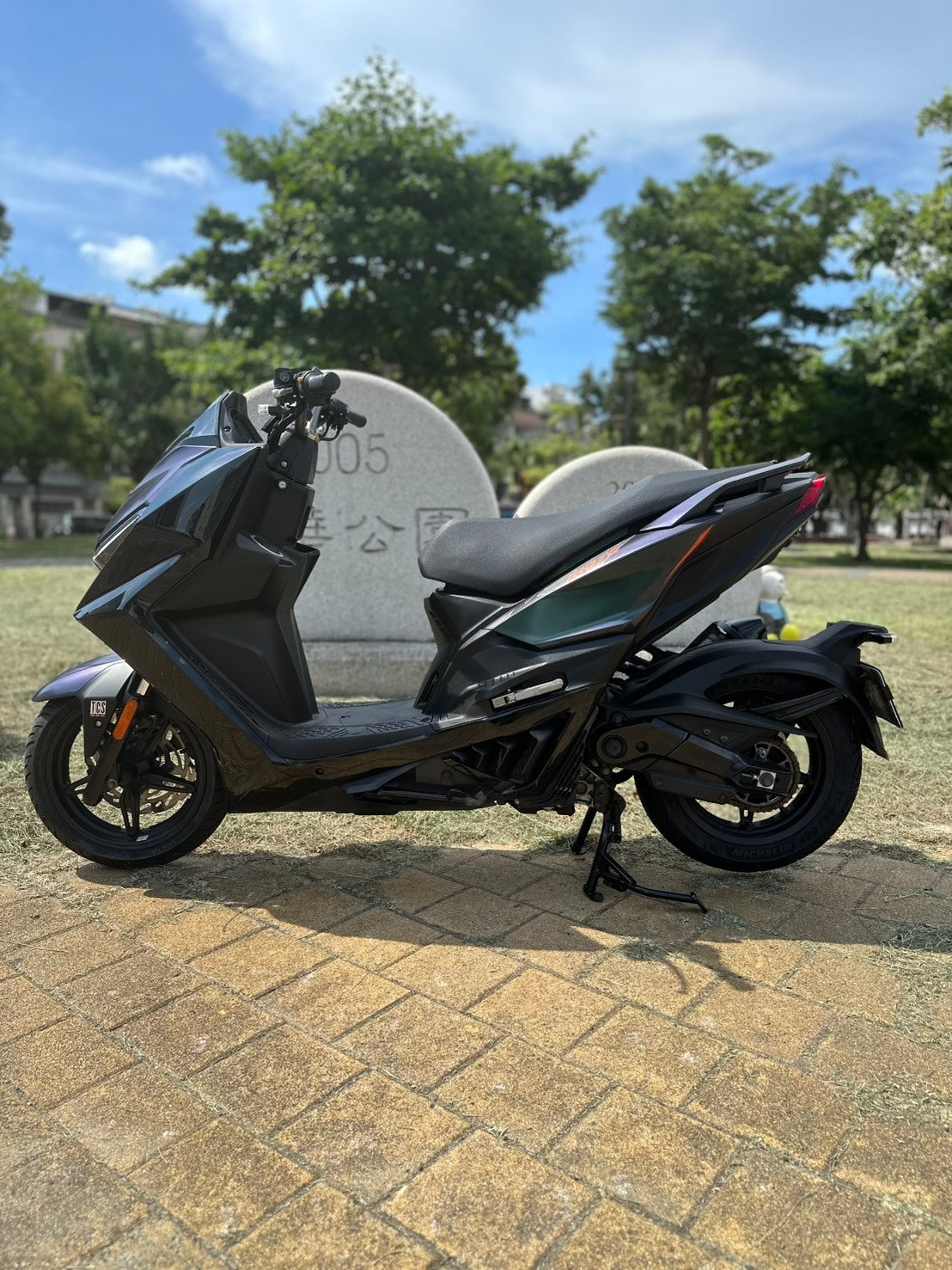 |台南店| 2023 光陽 KRV MOTO 180 (ABS/TCS/KEYLESS) #3901 - 圖片 3