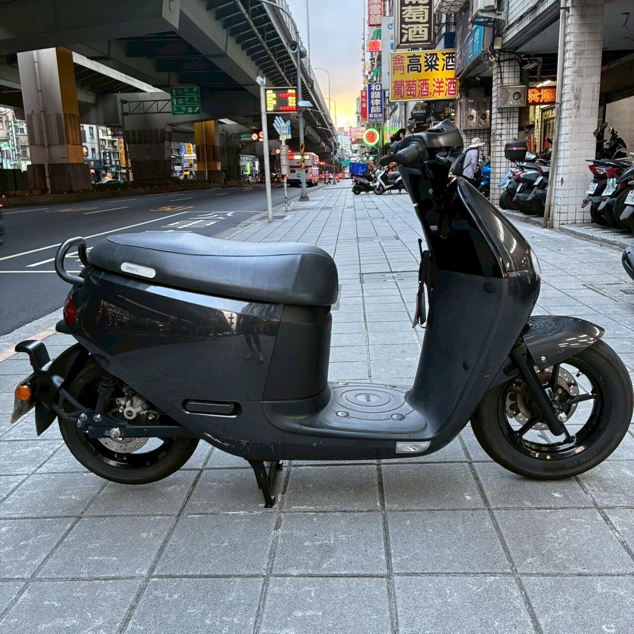 |新北中和店| 2021 睿能 2 PREMIUM #1172 - 圖片 4