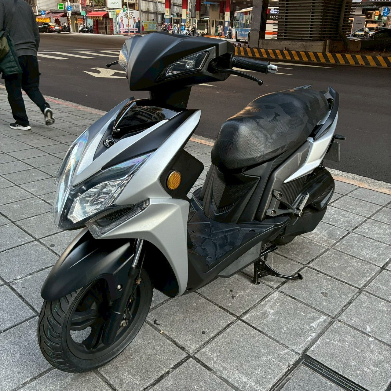 |新北中和店| 2017 光陽 雷霆S150 RACINGS 雙碟 #9385