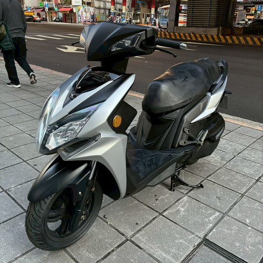 |新北中和店| 2017 光陽 雷霆S150 RACINGS 雙碟 #9385