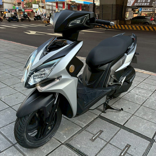 |新北中和店| 2017 光陽 雷霆S150 RACINGS 雙碟 #5887